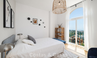 ¡Oportunidad! Ático de lujo de 3 dormitorios con vistas panorámicas al mar en venta en el Valle del Golf de Nueva Andalucía, Marbella 783326 