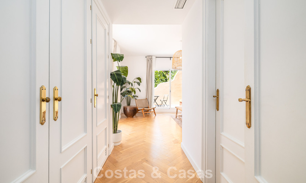 ¡Oportunidad! Ático de lujo de 3 dormitorios con vistas panorámicas al mar en venta en el Valle del Golf de Nueva Andalucía, Marbella 783333