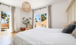 ¡Oportunidad! Ático de lujo de 3 dormitorios con vistas panorámicas al mar en venta en el Valle del Golf de Nueva Andalucía, Marbella 783338 