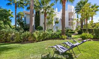 Apartamento de 2 dormitorios listo para entrar a vivir en venta en un exclusivo complejo cerca de una gran laguna azul en la Costa del Sol 783972 
