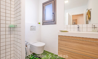Villa de lujo de una sola planta, lista para entrar a vivir, en venta en primera línea de golf en un resort líder en Mijas, Costa del Sol 783920 