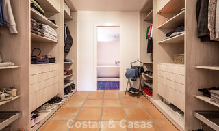 Villa de lujo de una sola planta, lista para entrar a vivir, en venta en primera línea de golf en un resort líder en Mijas, Costa del Sol 783928 
