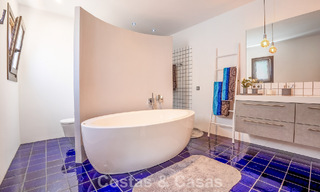 Villa de lujo de una sola planta, lista para entrar a vivir, en venta en primera línea de golf en un resort líder en Mijas, Costa del Sol 783930 