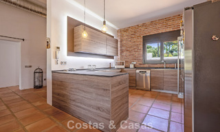 Villa de lujo de una sola planta, lista para entrar a vivir, en venta en primera línea de golf en un resort líder en Mijas, Costa del Sol 783938 