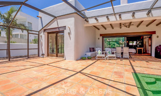 Villa de lujo de una sola planta, lista para entrar a vivir, en venta en primera línea de golf en un resort líder en Mijas, Costa del Sol 783960 