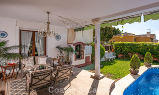 Villa clásica de estilo mediterráneo en venta a un paso del centro de Marbella 784016 