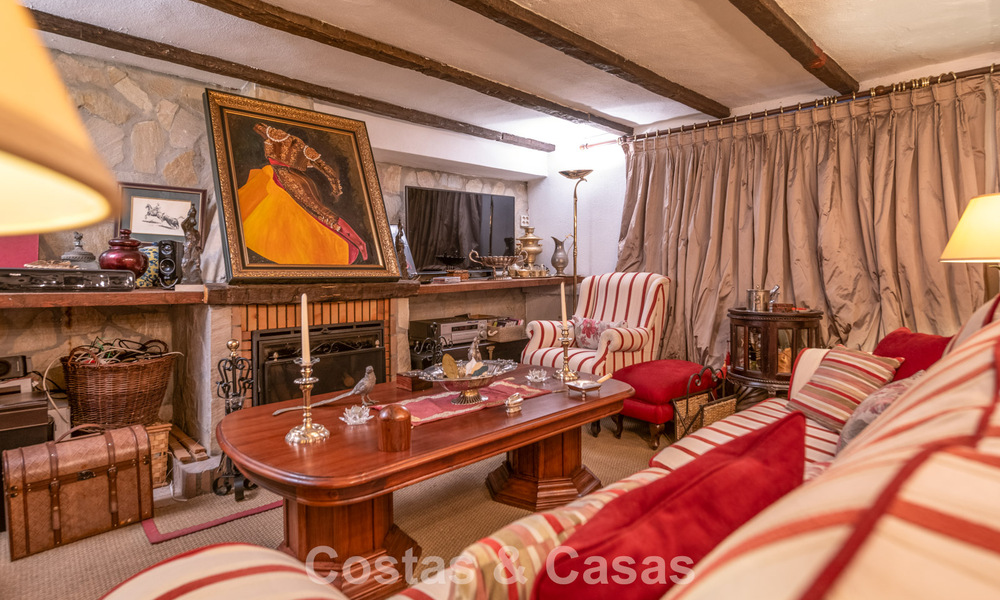 Villa clásica de estilo mediterráneo en venta a un paso del centro de Marbella 784031