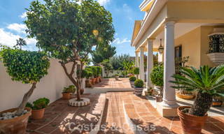 Villa clásica de estilo mediterráneo en venta a un paso del centro de Marbella 784038 