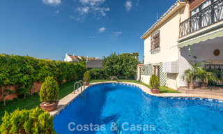 Villa clásica de estilo mediterráneo en venta a un paso del centro de Marbella 784049 
