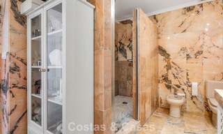 Amplio apartamento en planta baja en un complejo cerrado a un paso de la playa y Puerto Banús, Marbella 783895 