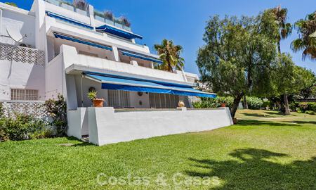 Amplio apartamento en planta baja en un complejo cerrado a un paso de la playa y Puerto Banús, Marbella 783902