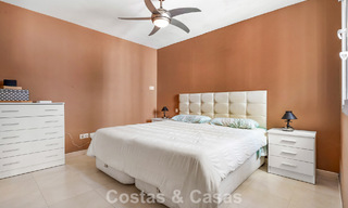 Amplio apartamento en planta baja en un complejo cerrado a un paso de la playa y Puerto Banús, Marbella 783914 