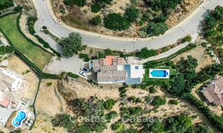 Villa de lujo de estilo español con vistas a la montaña y al mar en venta en la Nueva Milla de Oro, entre Marbella y Estepona 784051 