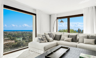 Villa de lujo de estilo español con vistas a la montaña y al mar en venta en la Nueva Milla de Oro, entre Marbella y Estepona 784060 
