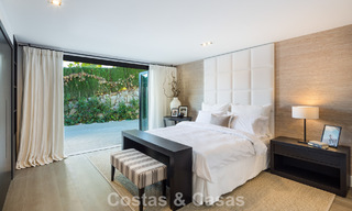 Lujosa y moderna villa mediterránea en venta, en primera línea de Aloha Golf, en el Valle del Golf de Nueva Andalucía, Marbella 784084 