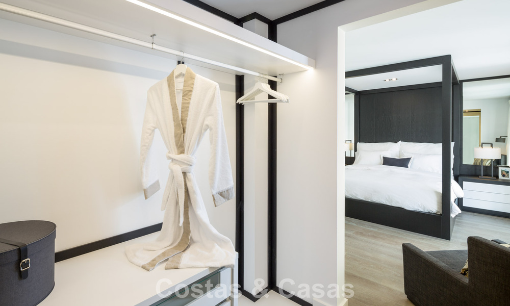 Lujosa y moderna villa mediterránea en venta, en primera línea de Aloha Golf, en el Valle del Golf de Nueva Andalucía, Marbella 784094