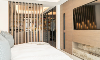 Villa de lujo modernizada y lista para entrar a vivir en venta en el corazón de Nueva Andalucía, Marbella 784103 