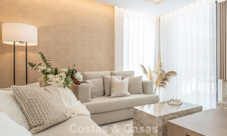 Villa de lujo modernizada y lista para entrar a vivir en venta en el corazón de Nueva Andalucía, Marbella 784128 