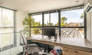 Villa de lujo modernizada y lista para entrar a vivir en venta en el corazón de Nueva Andalucía, Marbella 784141 