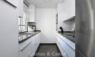 Exclusivo ático con vistas panorámicas en venta en el corazón de Puerto Banús, Marbella 784193 