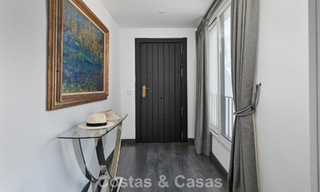 Exclusivo ático con vistas panorámicas en venta en el corazón de Puerto Banús, Marbella 784194 