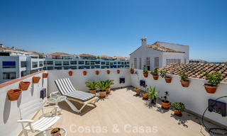 Exclusivo ático con vistas panorámicas en venta en el corazón de Puerto Banús, Marbella 784206 