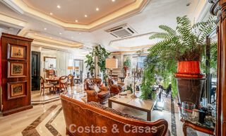 Amplio apartamento dúplex en venta con impresionantes vistas, en primera línea del puerto deportivo de Puerto Banús, Marbella 784176 