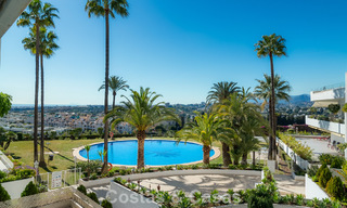 Lujoso apartamento de 3 dormitorios en venta con vistas panorámicas a la Milla de Oro de Marbella 784214 