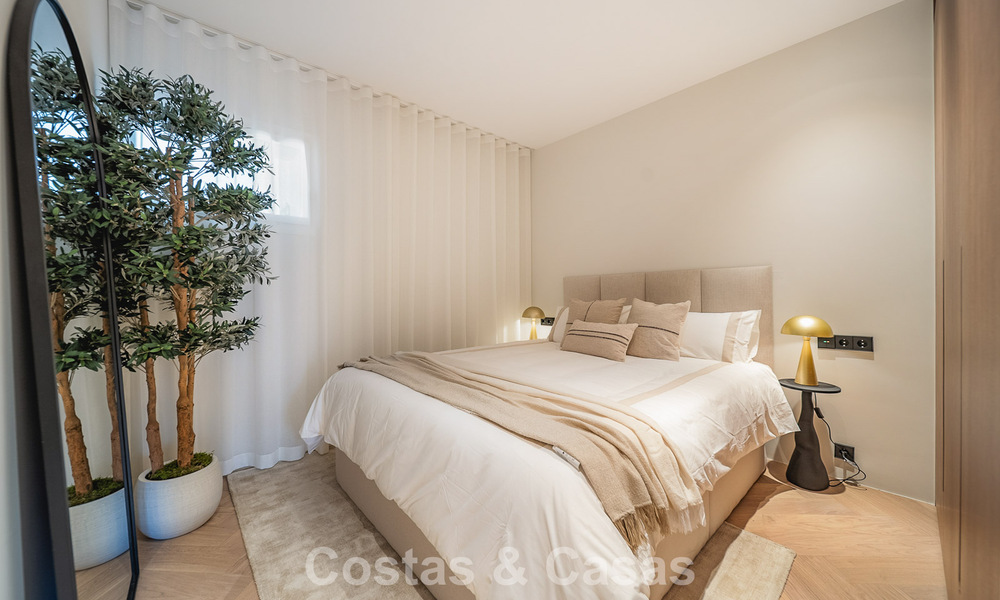 Lujoso apartamento de 3 dormitorios en venta con vistas panorámicas a la Milla de Oro de Marbella 784242