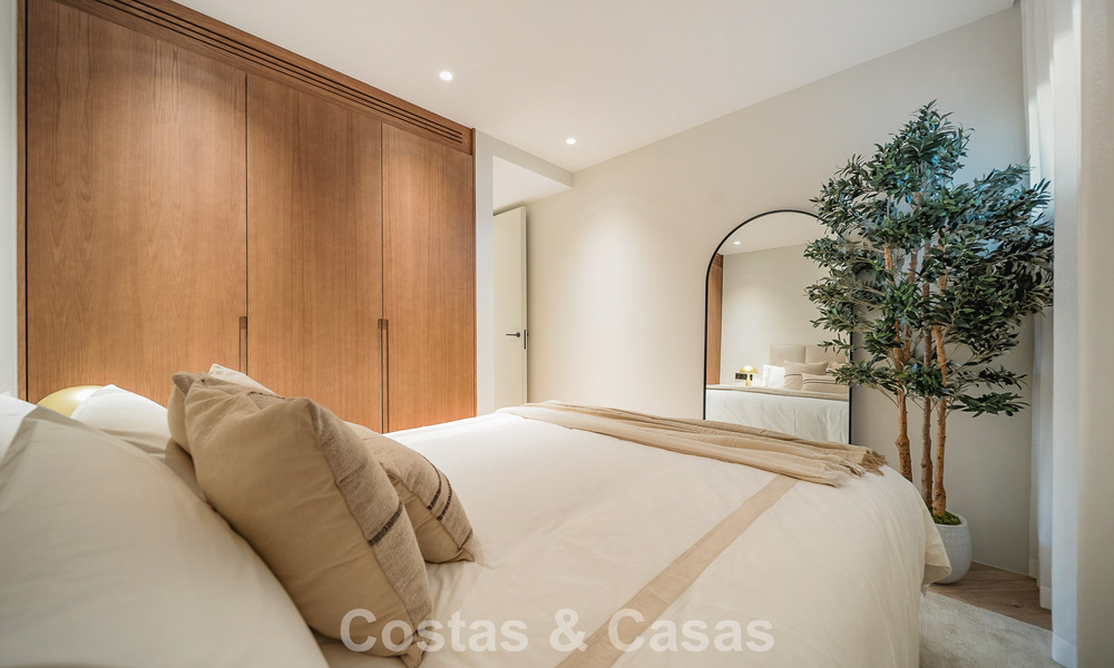 Lujoso apartamento de 3 dormitorios en venta con vistas panorámicas a la Milla de Oro de Marbella 784243