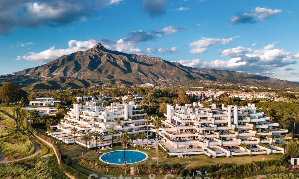 Lujoso apartamento de 3 dormitorios en venta con vistas panorámicas a la Milla de Oro de Marbella 784252