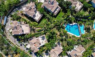 Impresionante villa mediterránea moderna en venta en un complejo seguro y exclusivo en la Milla de Oro de Marbella 784284 