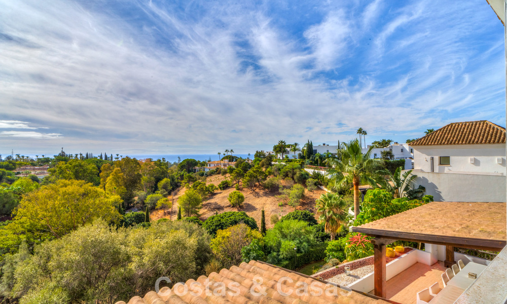 Impresionante villa mediterránea moderna en venta en un complejo seguro y exclusivo en la Milla de Oro de Marbella 784286