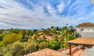 Impresionante villa mediterránea moderna en venta en un complejo seguro y exclusivo en la Milla de Oro de Marbella 784286 