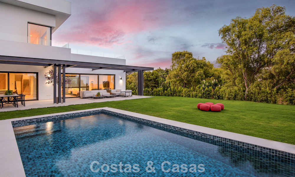 Villa contemporánea de lujo en venta cerca de San Pedro en Marbella - Benahavís 784321