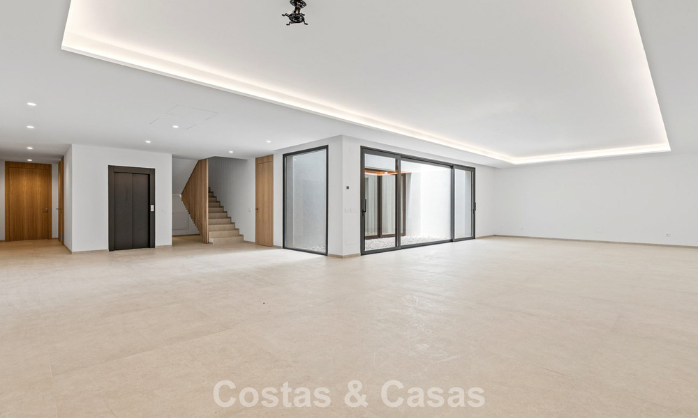 Villa contemporánea de lujo en venta cerca de San Pedro en Marbella - Benahavís 784341