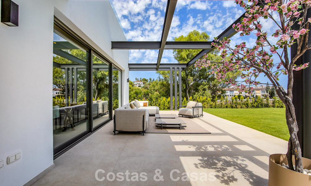 Villa contemporánea de lujo en venta cerca de San Pedro en Marbella - Benahavís 784344