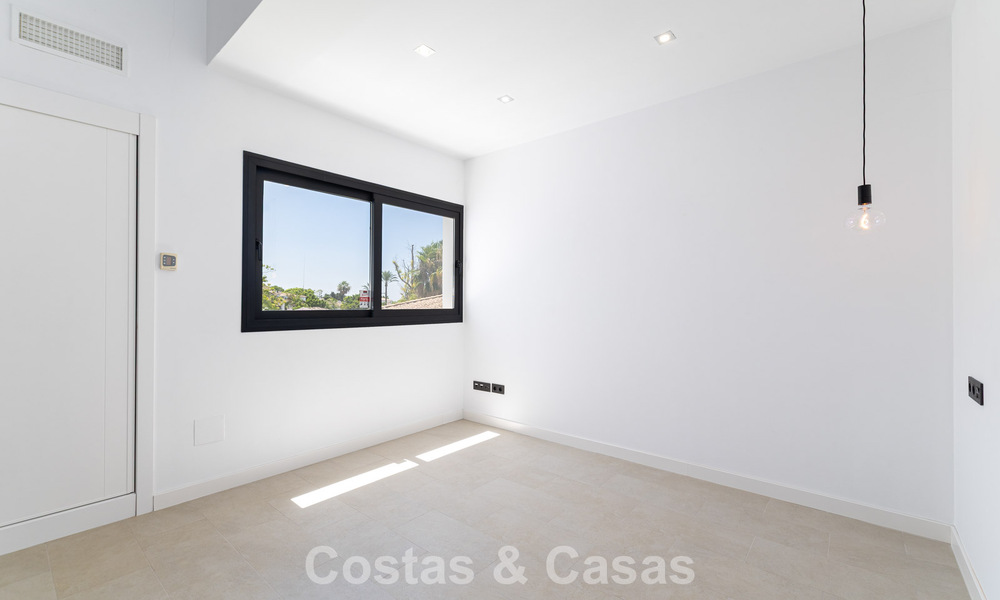 Villa con encanto mediterráneo y un toque moderno en venta cerca del centro de San Pedro, Marbella 784372