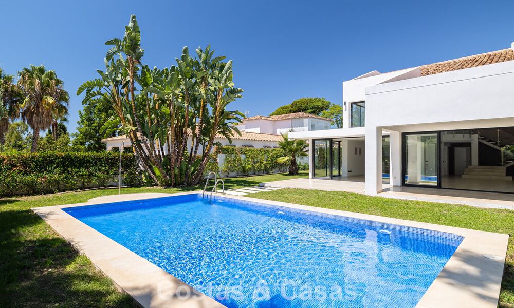 Villa con encanto mediterráneo y un toque moderno en venta cerca del centro de San Pedro, Marbella 784377
