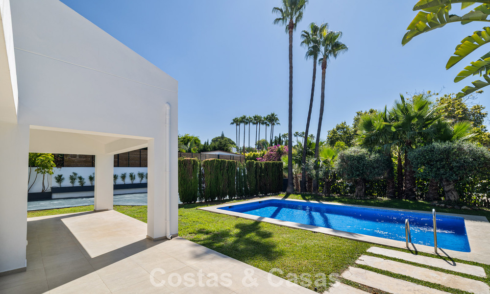 Villa con encanto mediterráneo y un toque moderno en venta cerca del centro de San Pedro, Marbella 784386