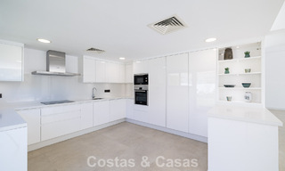 Villa con encanto mediterráneo y un toque moderno en venta cerca del centro de San Pedro, Marbella 784396 