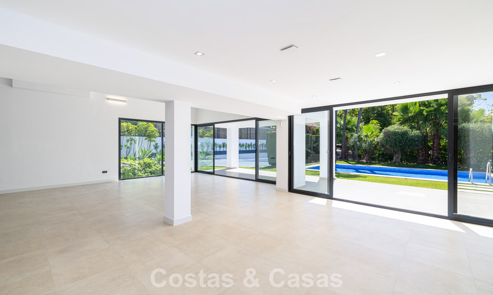 Villa con encanto mediterráneo y un toque moderno en venta cerca del centro de San Pedro, Marbella 784399