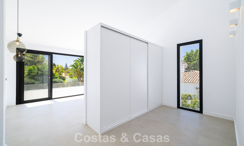 Villa con encanto mediterráneo y un toque moderno en venta cerca del centro de San Pedro, Marbella 784413