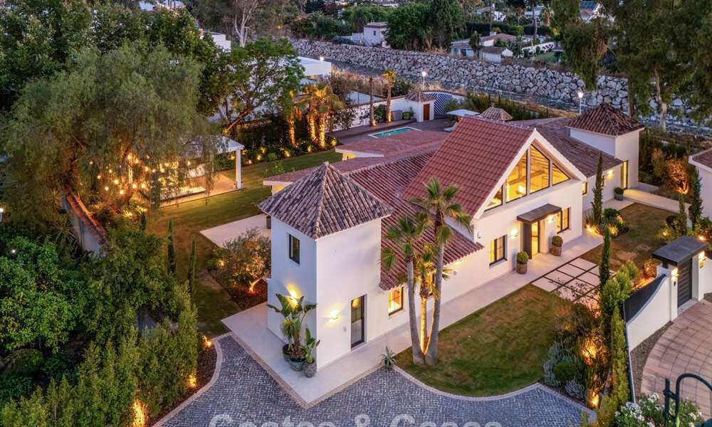 Exclusiva villa de una sola planta en venta a pocos pasos de la playa y todos los servicios en San Pedro y Puerto Banús, Marbella 784432