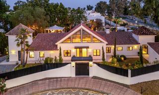 Exclusiva villa de una sola planta en venta a pocos pasos de la playa y todos los servicios en San Pedro y Puerto Banús, Marbella 784433 