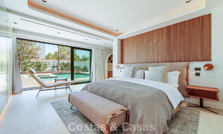 Exclusiva villa de una sola planta en venta a pocos pasos de la playa y todos los servicios en San Pedro y Puerto Banús, Marbella 784439 