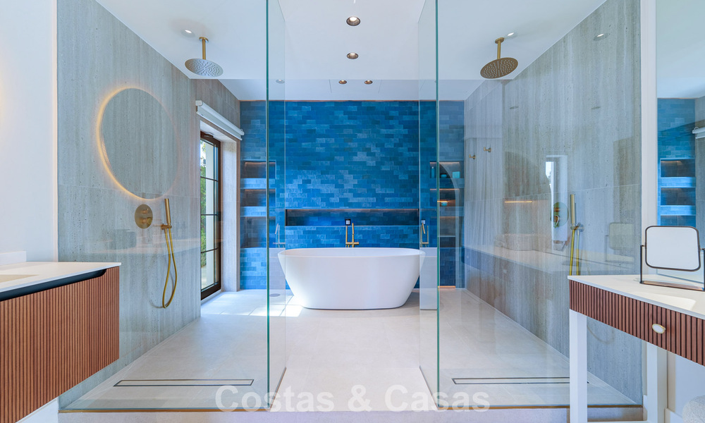 Exclusiva villa de una sola planta en venta a pocos pasos de la playa y todos los servicios en San Pedro y Puerto Banús, Marbella 784441