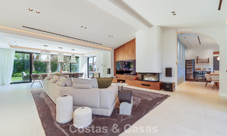 Exclusiva villa de una sola planta en venta a pocos pasos de la playa y todos los servicios en San Pedro y Puerto Banús, Marbella 784461 