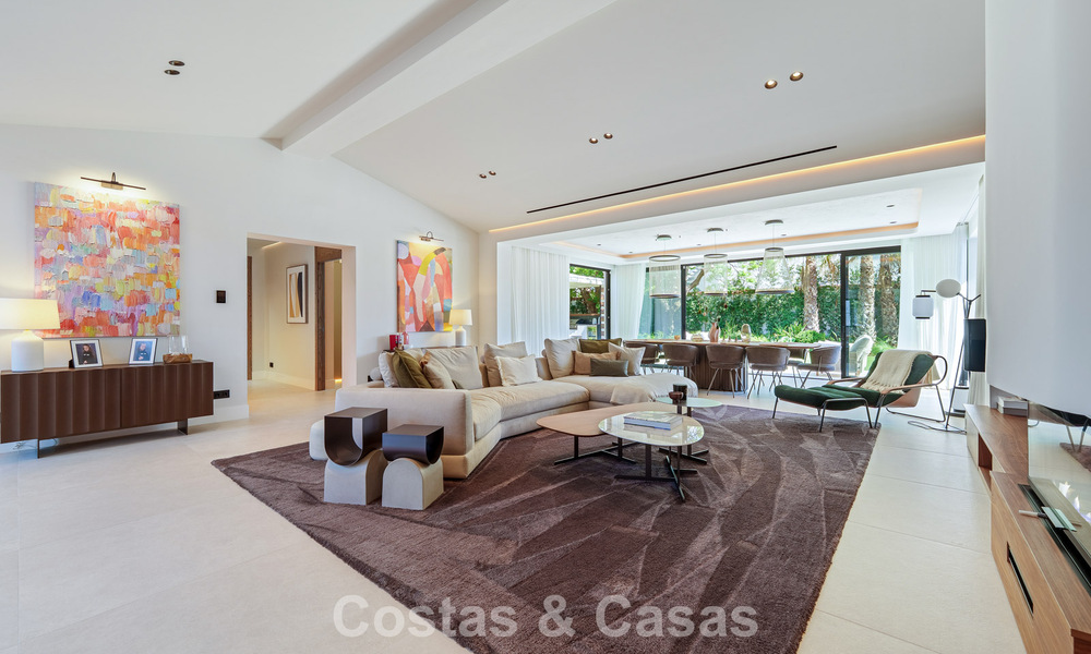 Exclusiva villa de una sola planta en venta a pocos pasos de la playa y todos los servicios en San Pedro y Puerto Banús, Marbella 784462
