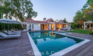 Exclusiva villa de una sola planta en venta a pocos pasos de la playa y todos los servicios en San Pedro y Puerto Banús, Marbella 784481 
